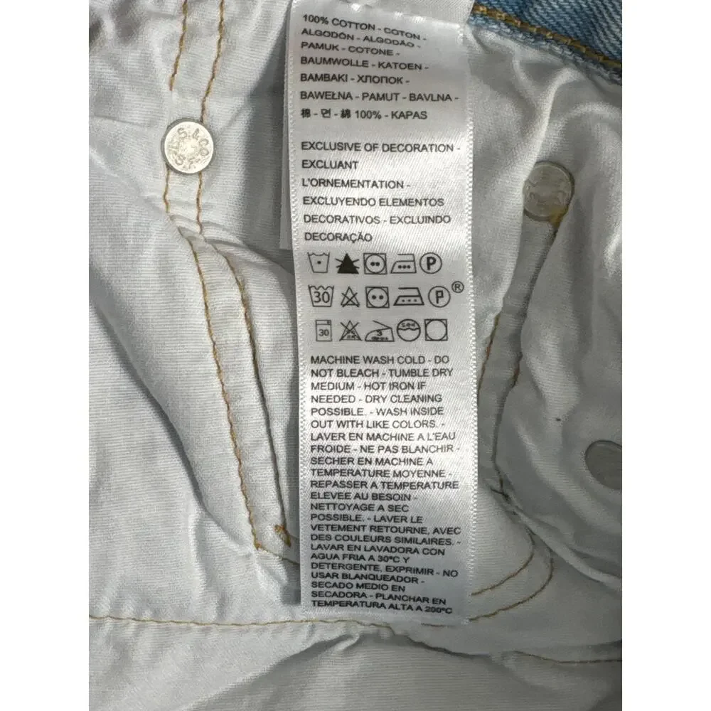NWT Levi's 501 Skinny Women's Jeans‎ in Light Wash Size 28 x 32
